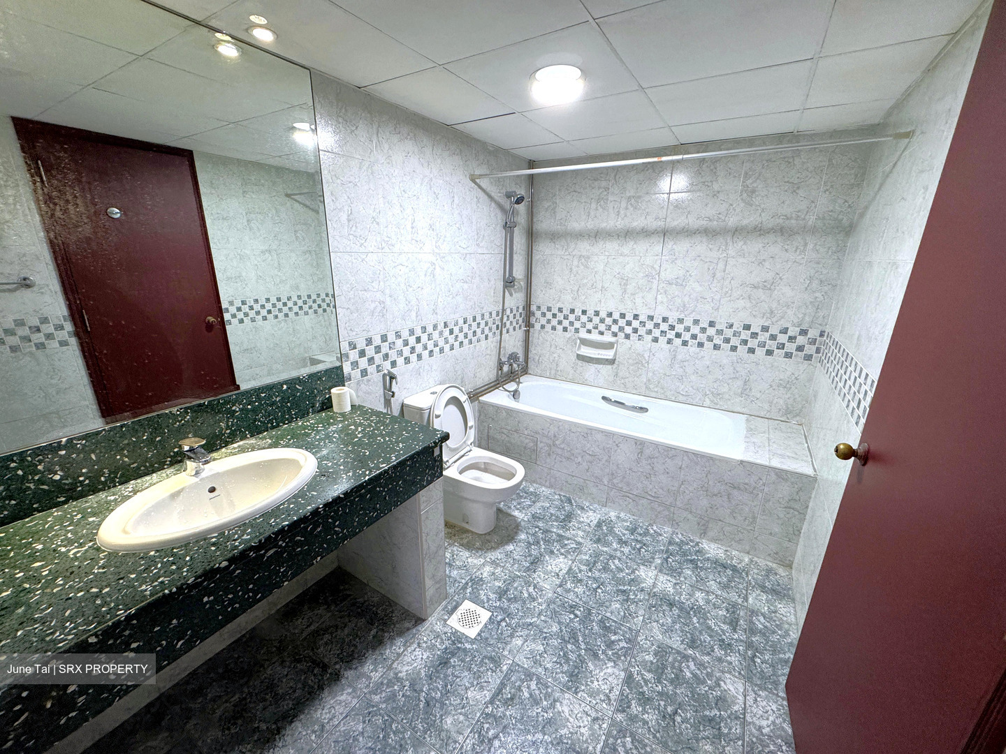 UE Square (D9), Apartment #631082271